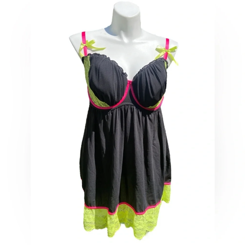💚 3/$15 Cacique Black Chemise with Neon Yellow Lace & Hot Pink Trim L